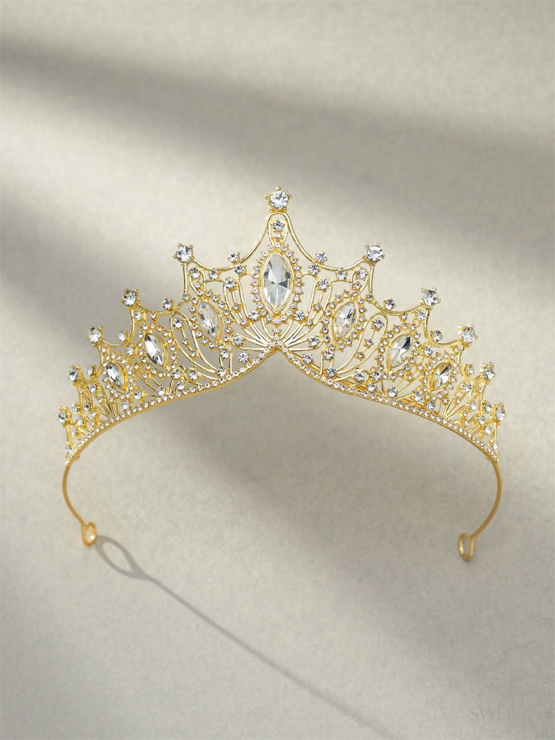 gold dress up tiara Amazon.com: Exacoo Gold Tiara Wedding Tiaras and Crowns for Women,Rhinestone Queen Women Princess Crown Birthday Headbands Prom Bridal Party Halloween Costume Christmas Gifts