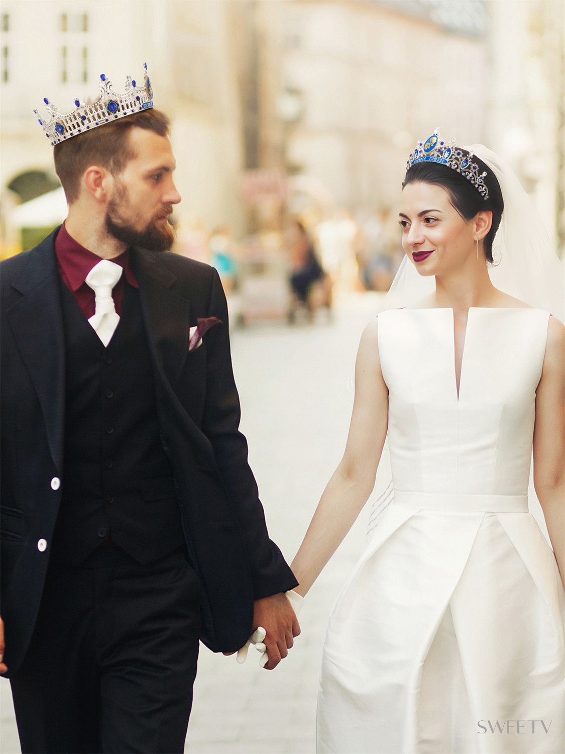 SV Dreams of Rome Couple Crowns-Crowns & Tiaras | SWEETV