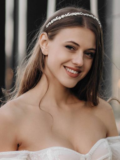 Bridal Hair Vines & Wedding Headbands | SWEETV