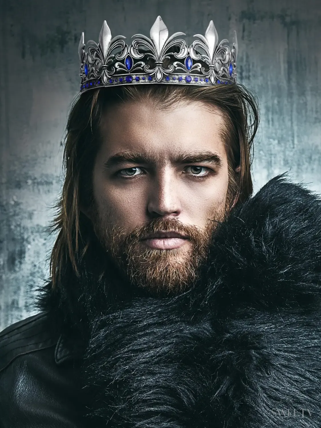 SV Sapphire Charles King Crown-Crowns & Tiaras | SWEETV
